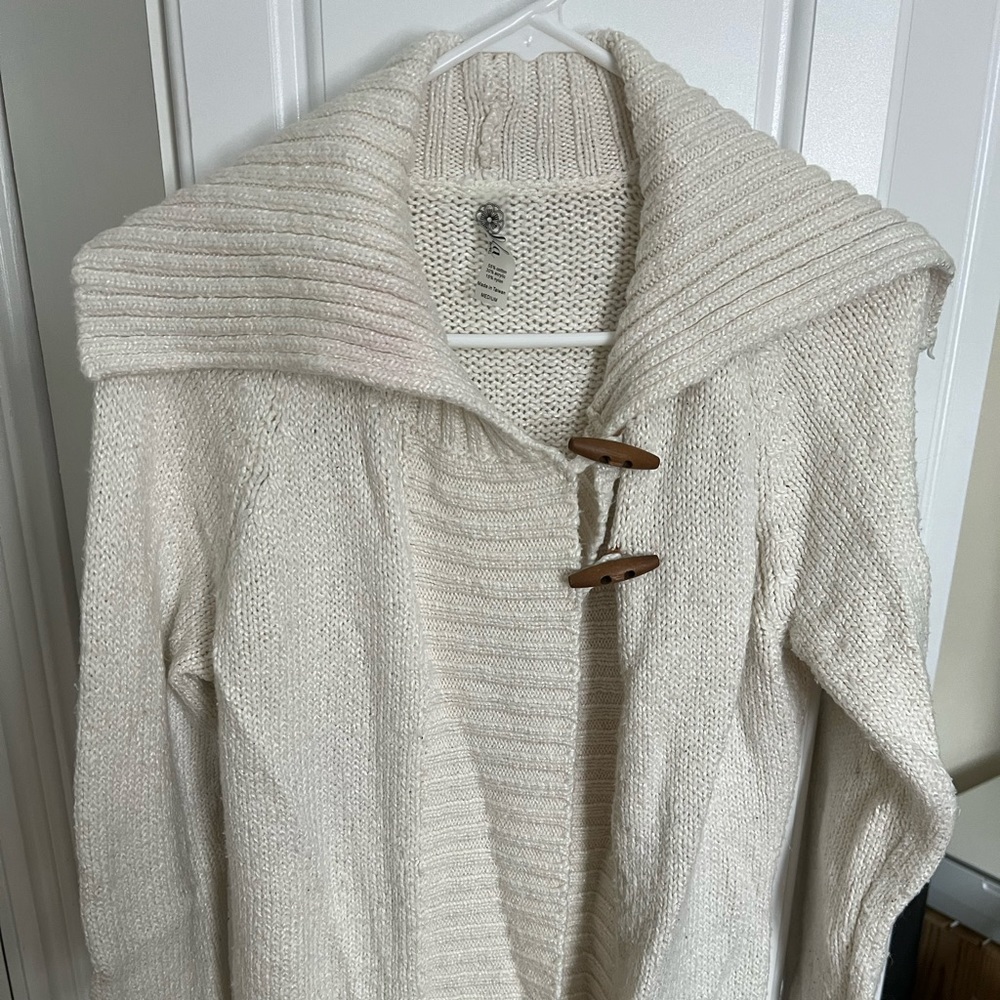 Womens sweater with pockets